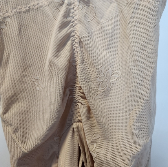 Heavenly Bodies Power Mesh Shaper - Picture 5 of 6